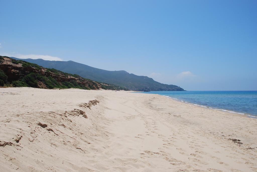 הוילה ארבוס Agriturismo Rocca Su Moru מראה חיצוני תמונה